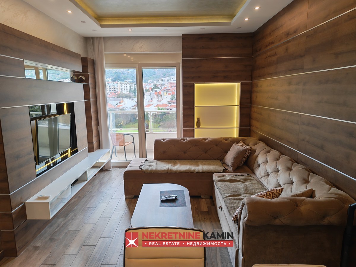 Jednosoban stan 45m2 u centru Budve